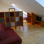 Russell Hotel&apartments Hotell 3*