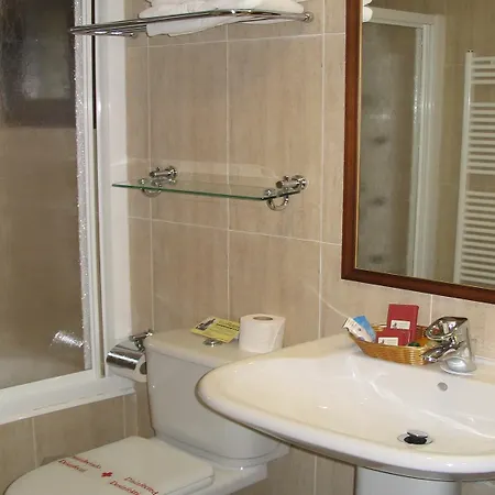 Russell Hotel&apartments Hotel