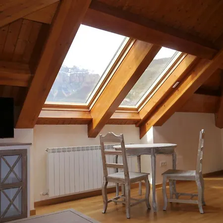 Russell Hotel&apartments 3* Torla