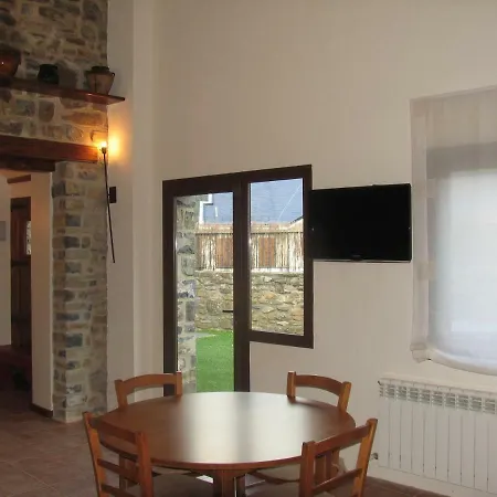 Russell Hotel&apartments Hotel 3*