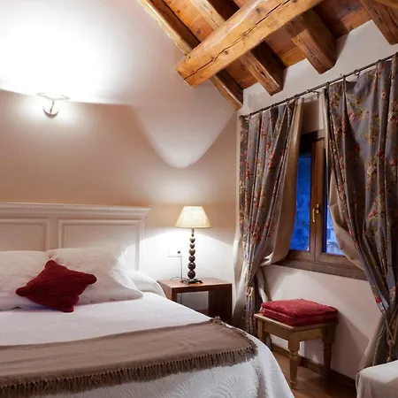 Russell Hotel&apartments 3* Torla
