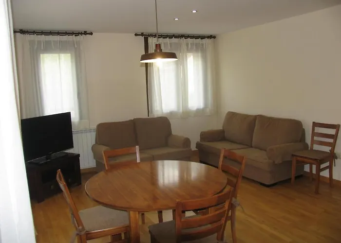 Russell Hotel&apartments Torla