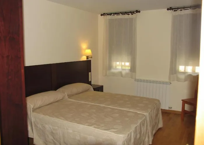 Russell Hotel&apartments 3* Torla