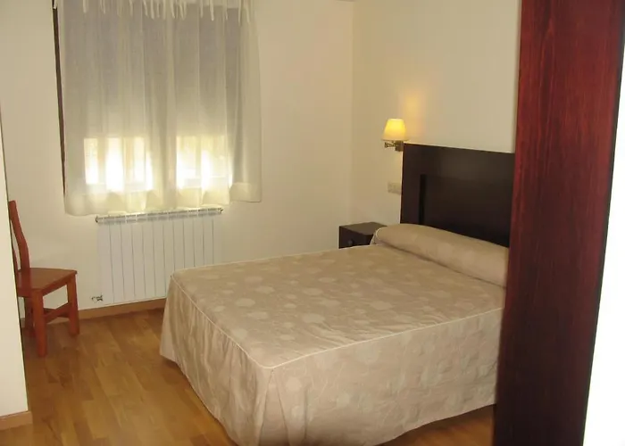 Russell Hotel&apartments Hotell Torla