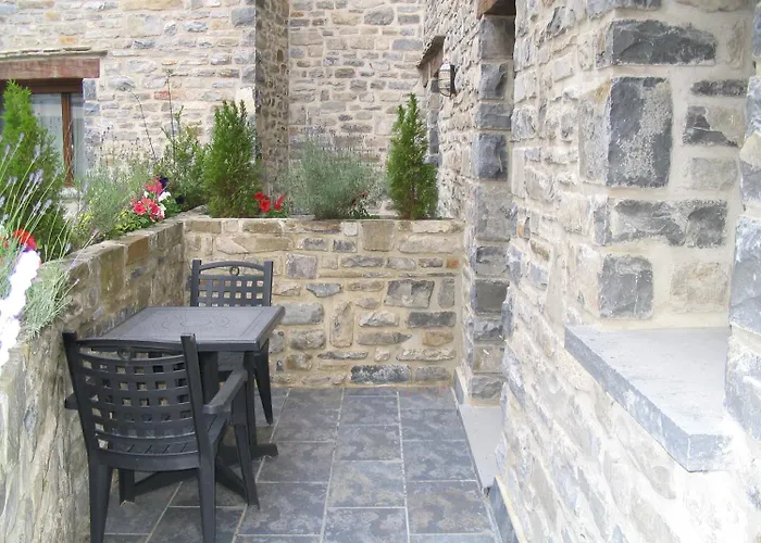 Hotell Russell Hotel&apartments