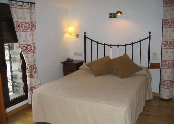 Hotell Russell Hotel&apartments