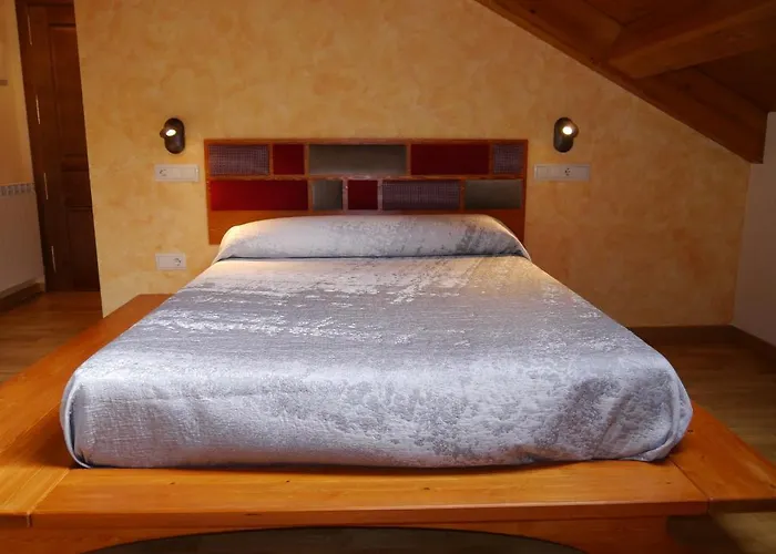 Hotell Russell Hotel&apartments Torla