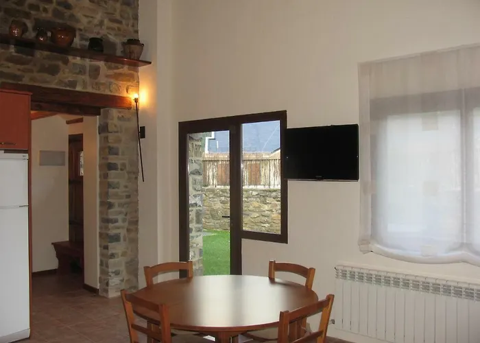 Russell Hotel&apartments Hotell 3*