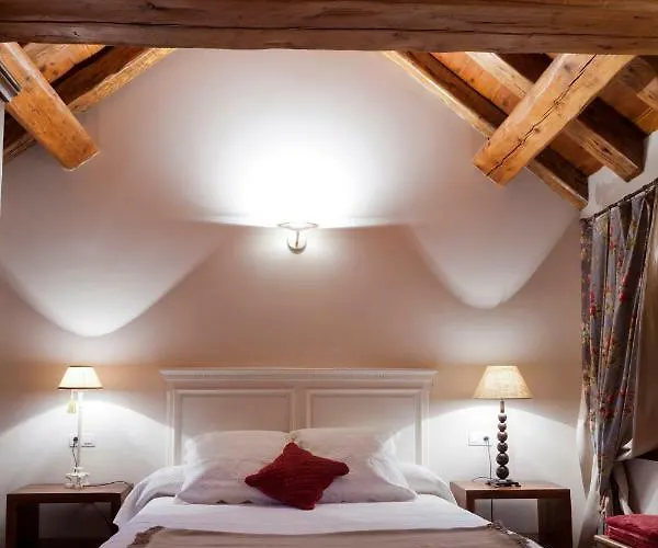 Russell Hotel&apartments Torla