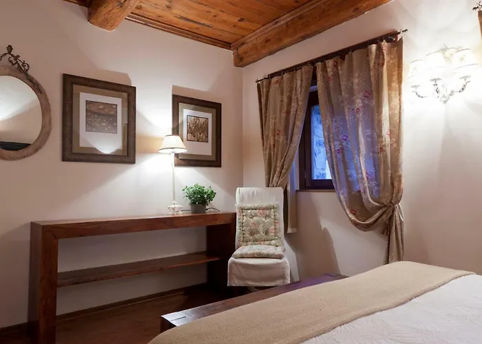 Russell Hotel&apartments Hotell 3*