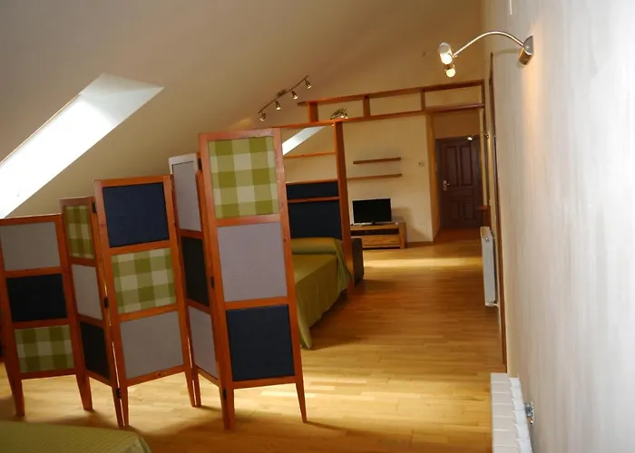 Russell Hotel&apartments Hotell