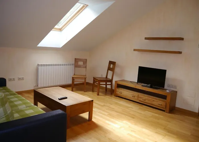 Russell Hotel&apartments Hotell